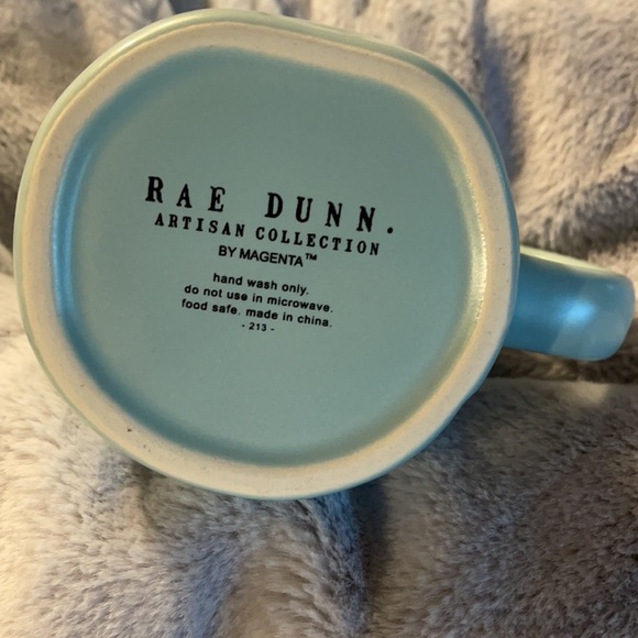 Rae Dunn “#Mom Life” Blue Mug w/ Gold Letters - Picture 3 of 3